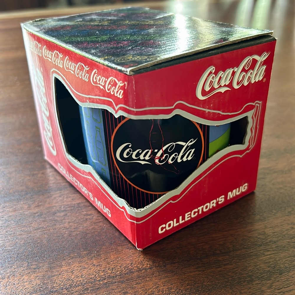Coca-Cola collectible Mug 1995 NIB